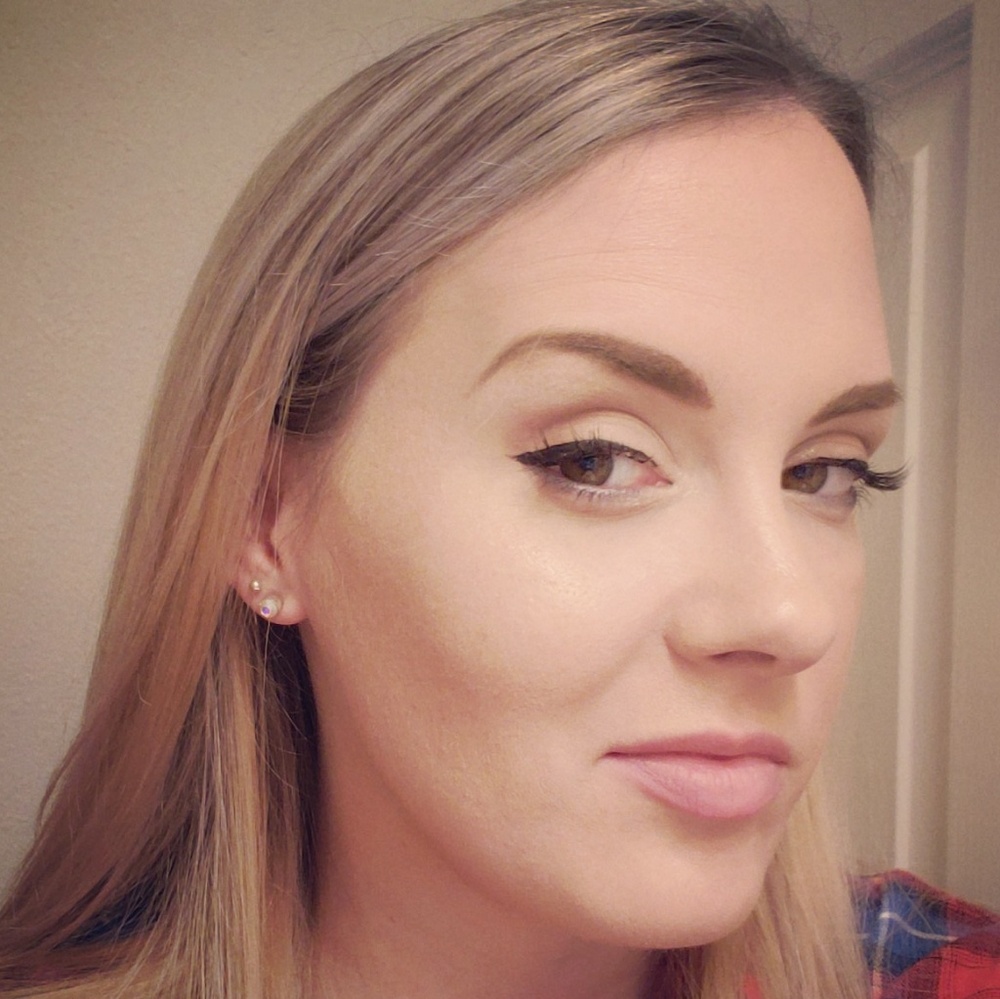 Meet your Posher, Hayley